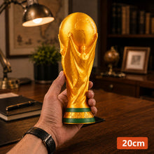 Carregar imagem no visualizador da galeria, Taça Troféu Copa do Mundo Decorativo Dourado
